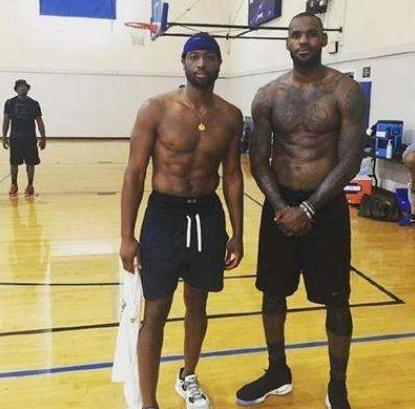 多次迫使对 多次迫使对