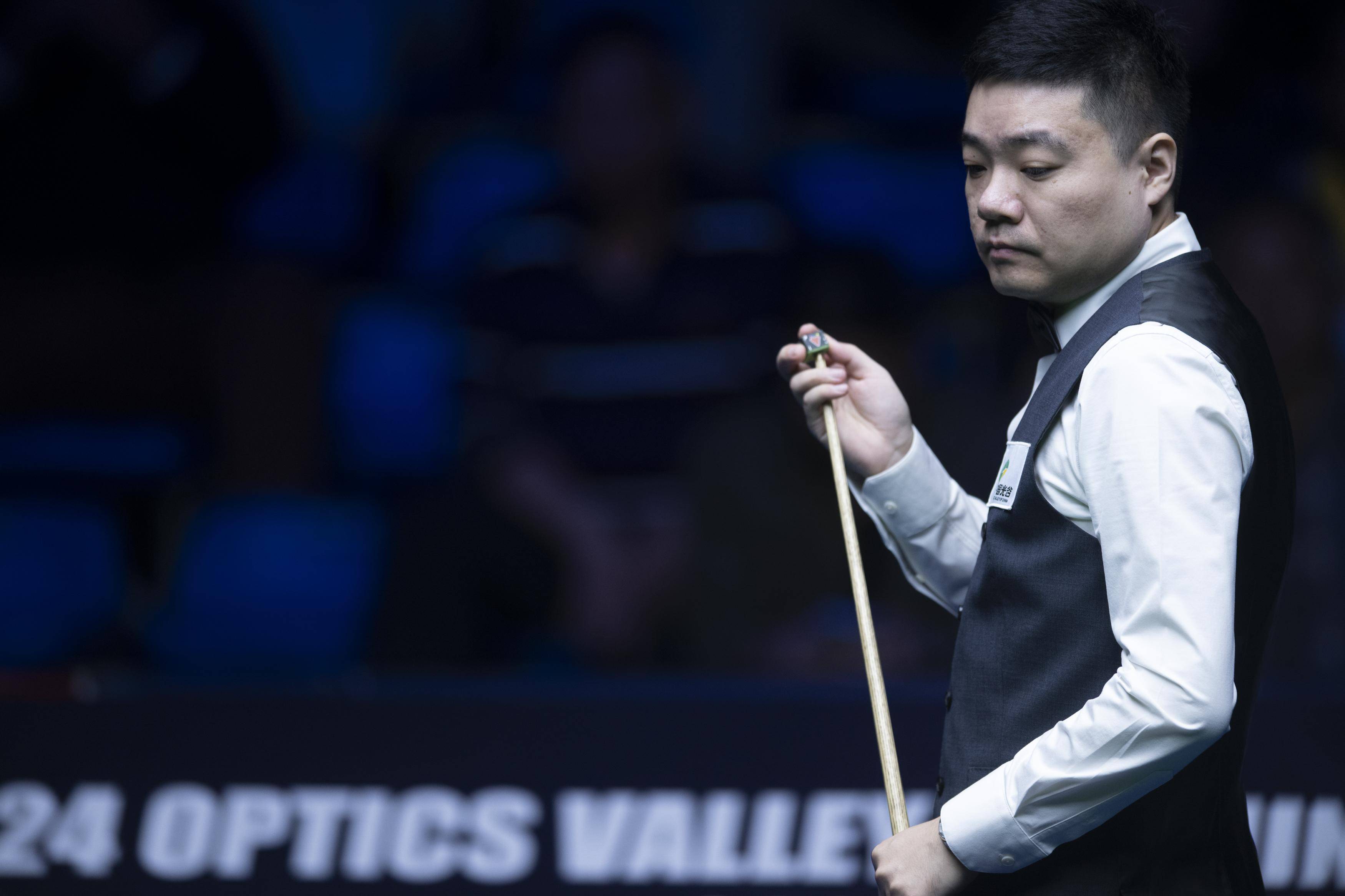 播与赛事话 播与赛事话